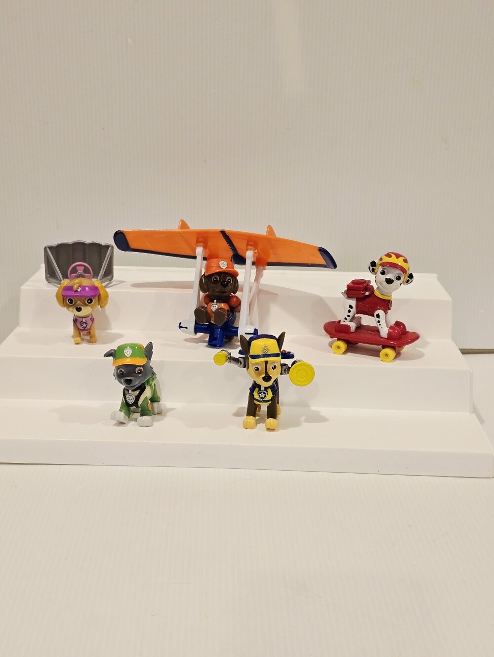 Paw Patrol Beach Adventure and Lifeguard Action Figure Set